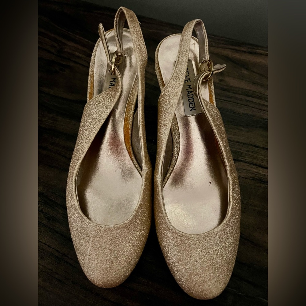 Steve Madden Pamila sling back Glitter Heels Size 8